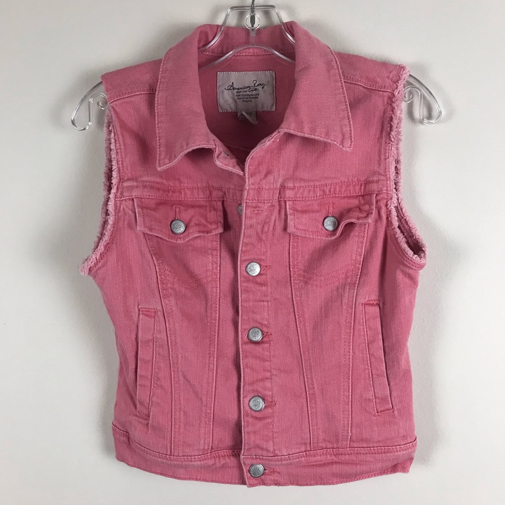 American Rag Button Down Vest.